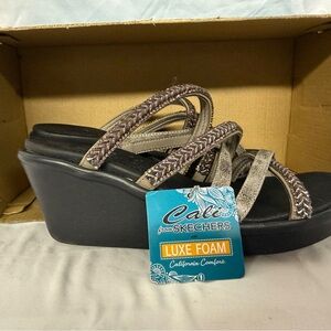 Skechers Women's Black and Brown Wedge Sandals